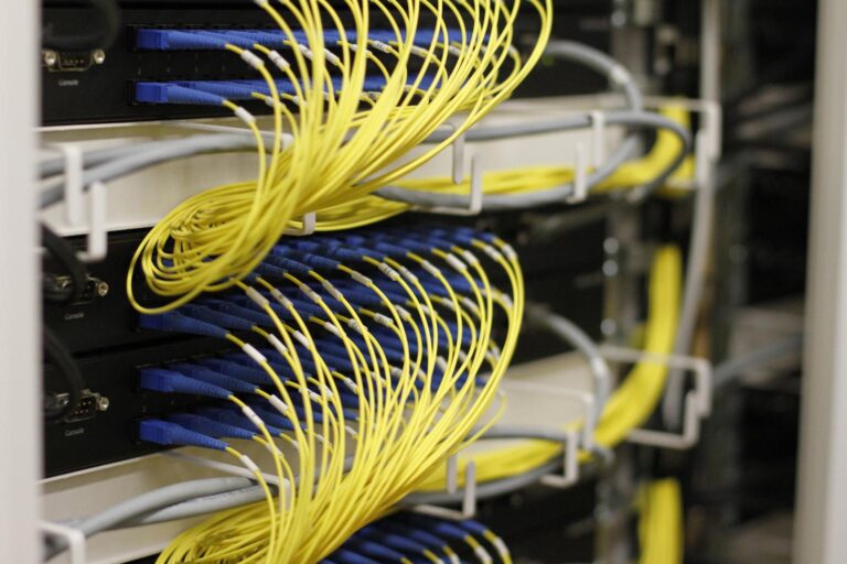 Neid trübt Blick für Realität | PM 24.03.15