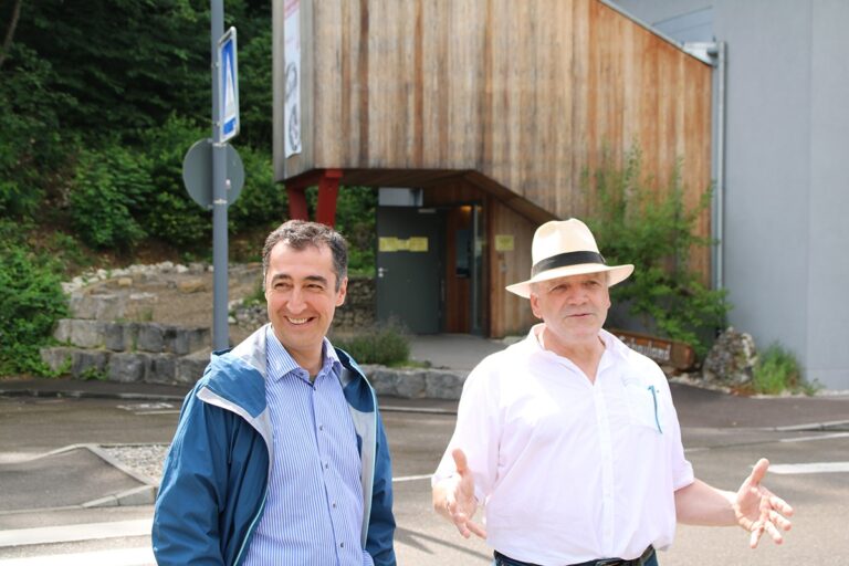 Cem Özdemir in Hürben