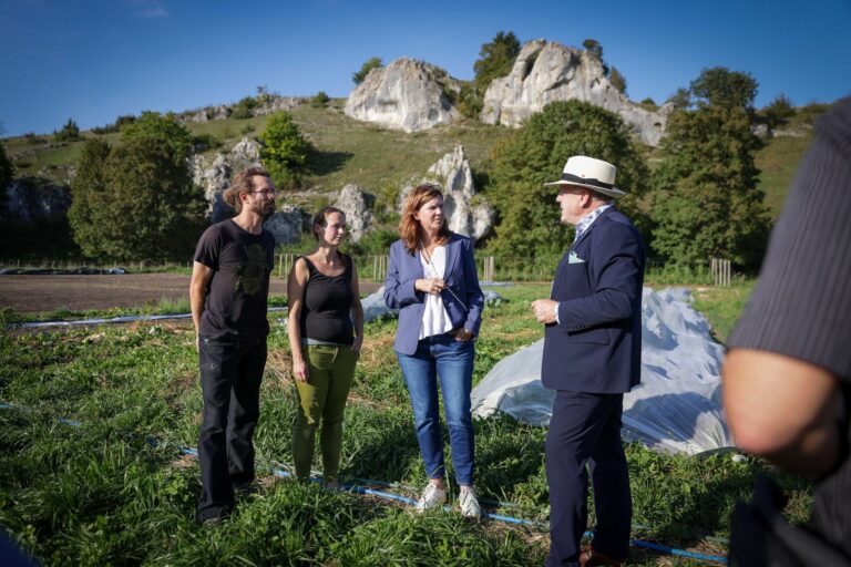 Vor Ort: Staatssekretärin Ophelia Nick im Landkreis